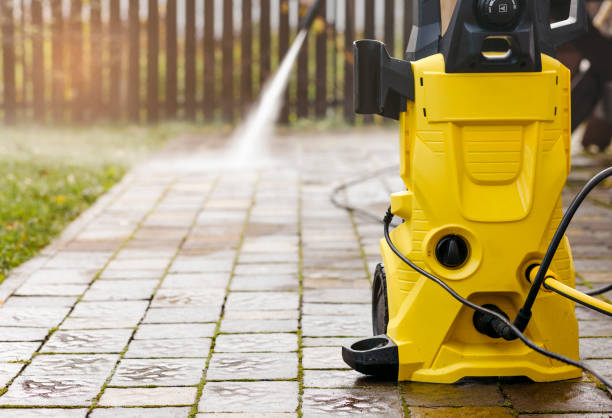 Best Driveway Pressure Washing  in Douglass, KS